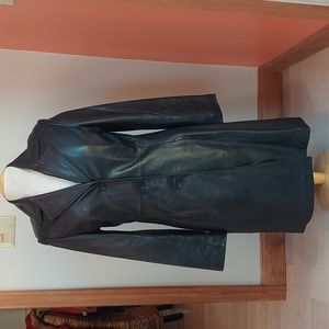 Women's NWOT size M Andrew Marc 3/4 length black leather coat
